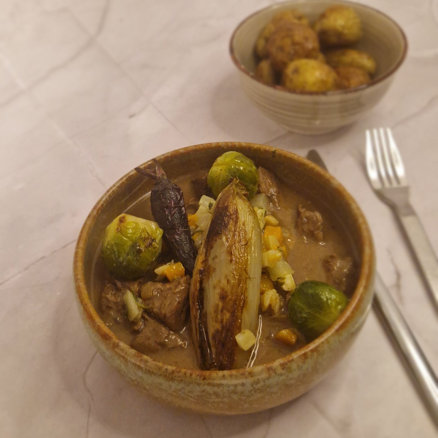 Stoofvlees - gebakken krieltjes - wintergroentjes