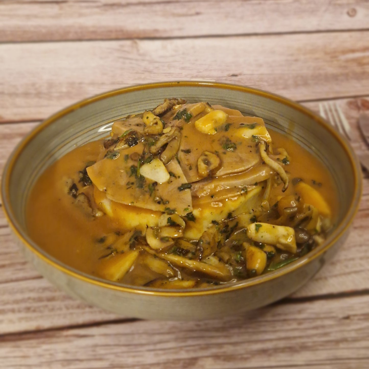 Kalfstong in madeira - truffelpuree