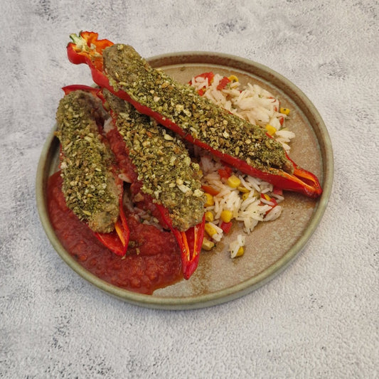 Gevulde puntpaprika, met pittige tomatensaus - gehakt - Mexicaanse rijst